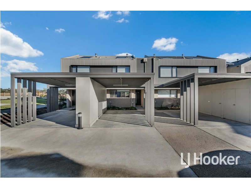 38 Boutique Lane, Cranbourne West VIC 3977