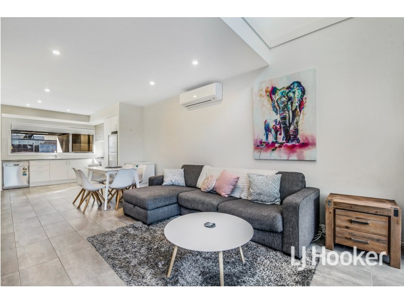 38 Boutique Lane, Cranbourne West VIC 3977
