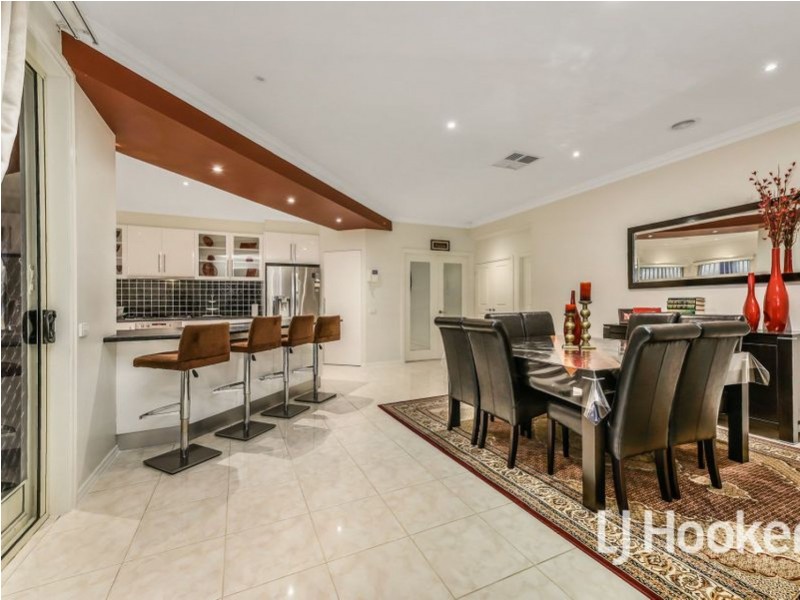 10 Papillion Way, Narre Warren South VIC 3805