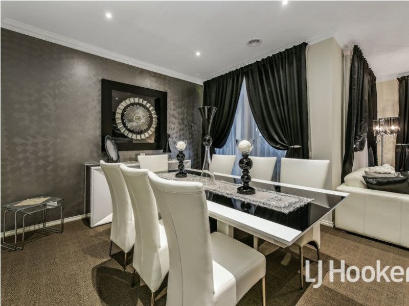 10 Papillion Way, Narre Warren South VIC 3805