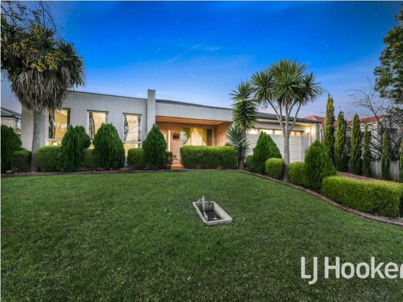 10 Papillion Way, Narre Warren South VIC 3805
