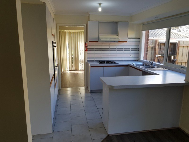 5 Janet Court, Hampton Park VIC 3976