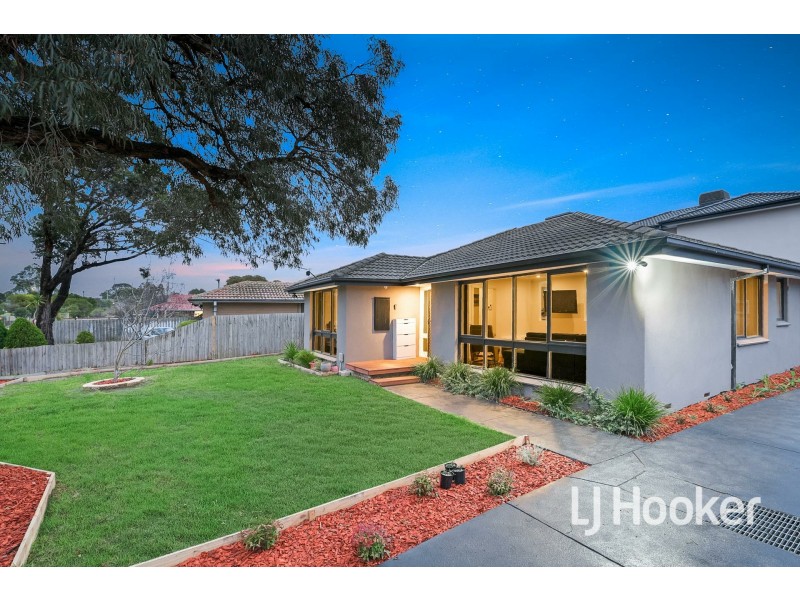 16 Robjant Street, Hampton Park VIC 3976