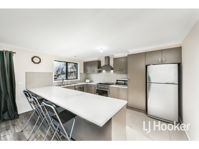 11a. Plateau Crescent, Hampton Park VIC 3976