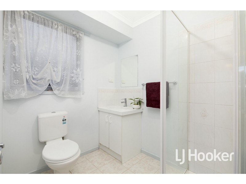 39 Amber Drive, Hampton Park VIC 3976