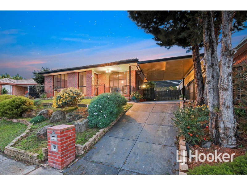 39 Amber Drive, Hampton Park VIC 3976