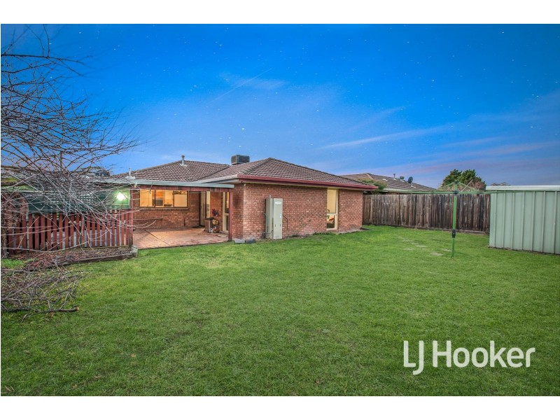 14 Jasper Court, Hampton Park VIC 3976
