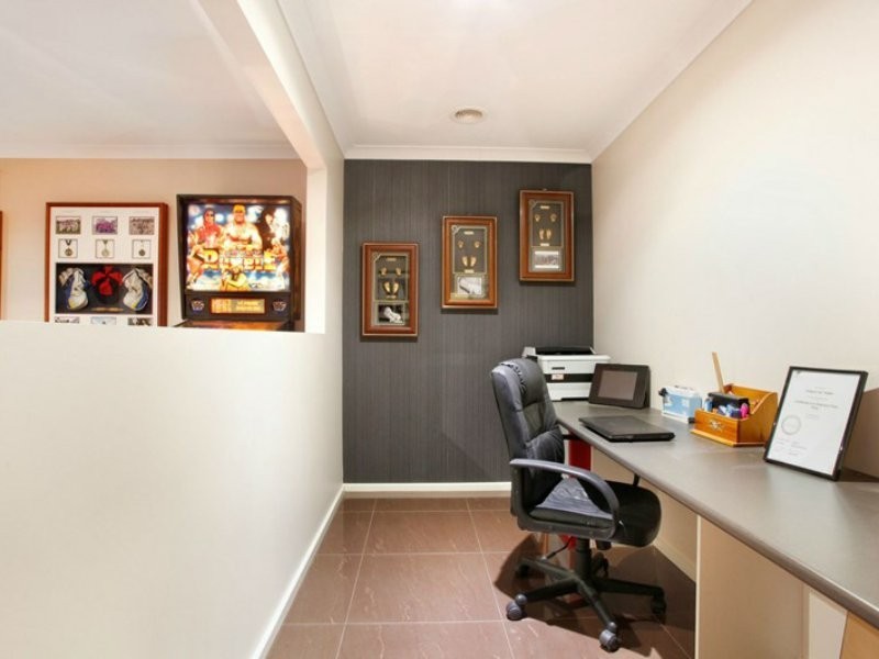 27 Windermere Boulevard, Pakenham VIC 3810