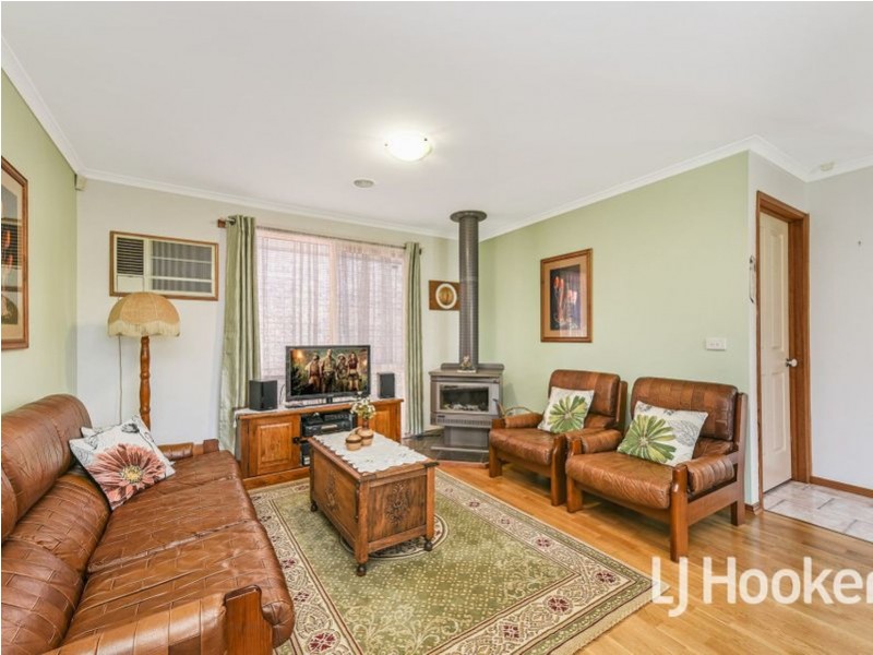 38 The Parkway, Hampton Park VIC 3976