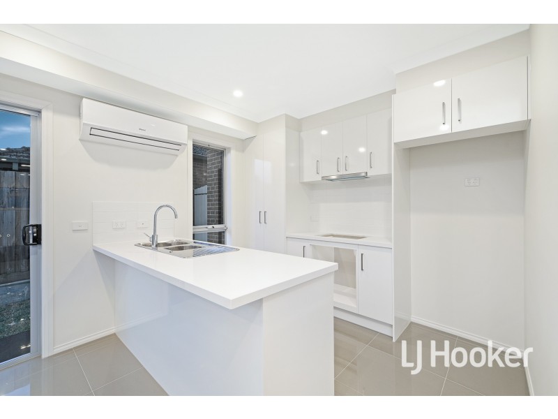 4/6 Robert Street, Dandenong VIC 3175