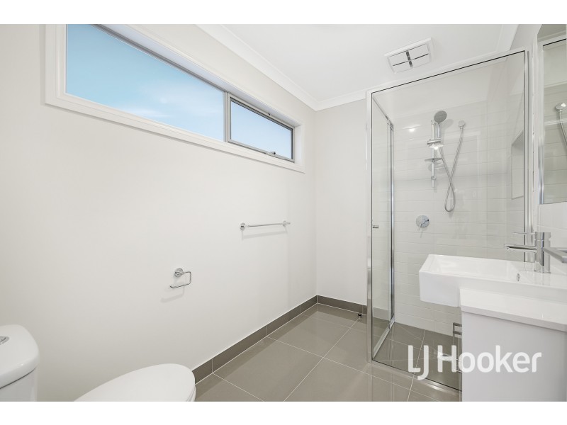 4/6 Robert Street, Dandenong VIC 3175