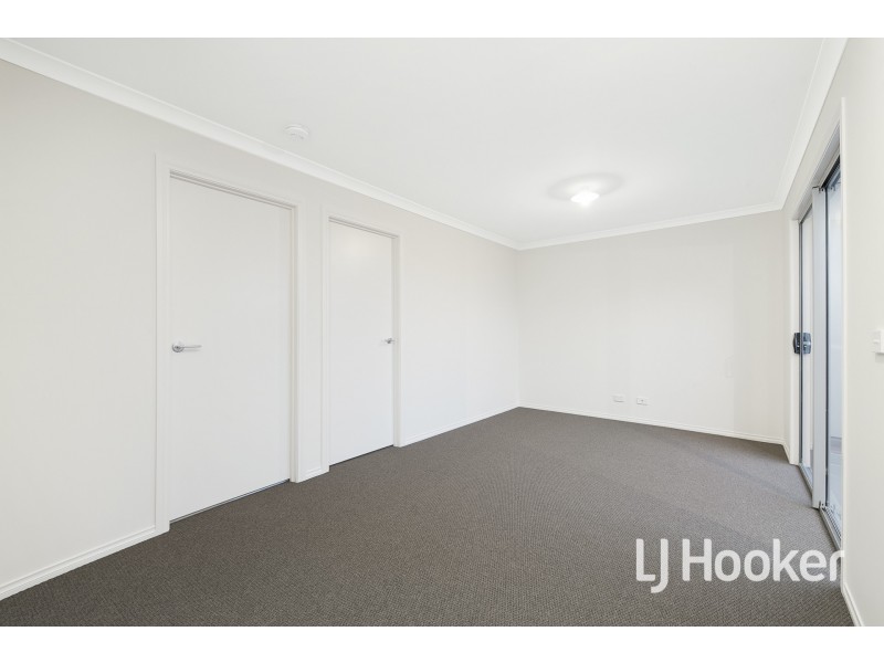 4/6 Robert Street, Dandenong VIC 3175