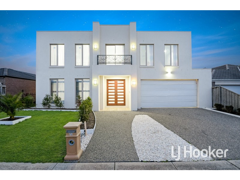 21 Lancashire Drive, Cranbourne North VIC 3977