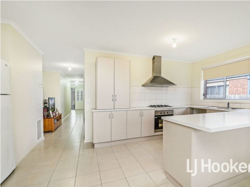 26 Domino Way, Hampton Park VIC 3976