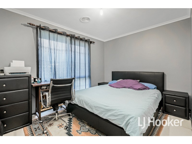 13 Ashford Close, Hampton Park VIC 3976