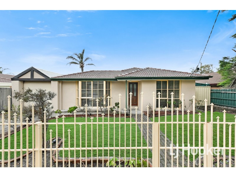 4 Dewpoint Crescent, Hampton Park VIC 3976