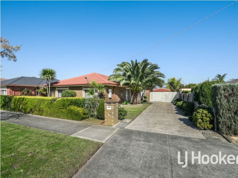 140 Warana Drive, Hampton Park VIC 3976