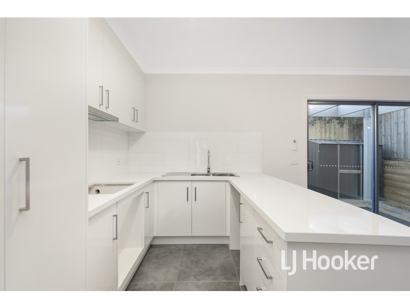 4/13 Grant Street, Dandenong VIC 3175