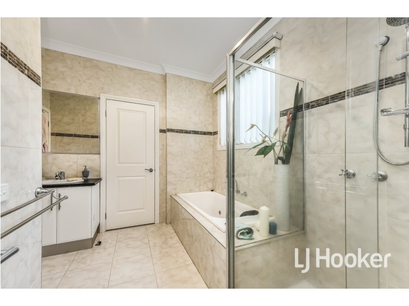 10. Papillion Way, Narre Warren South VIC 3805