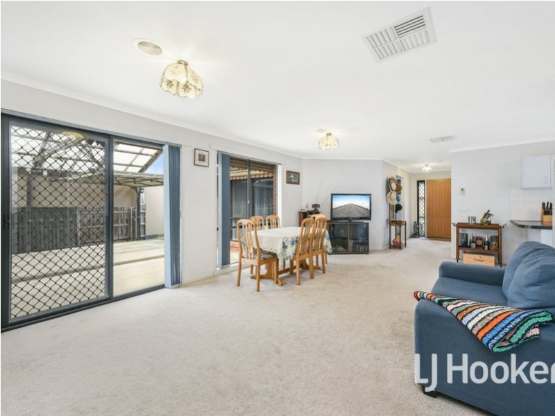 59 The Parkway, Hampton Park VIC 3976