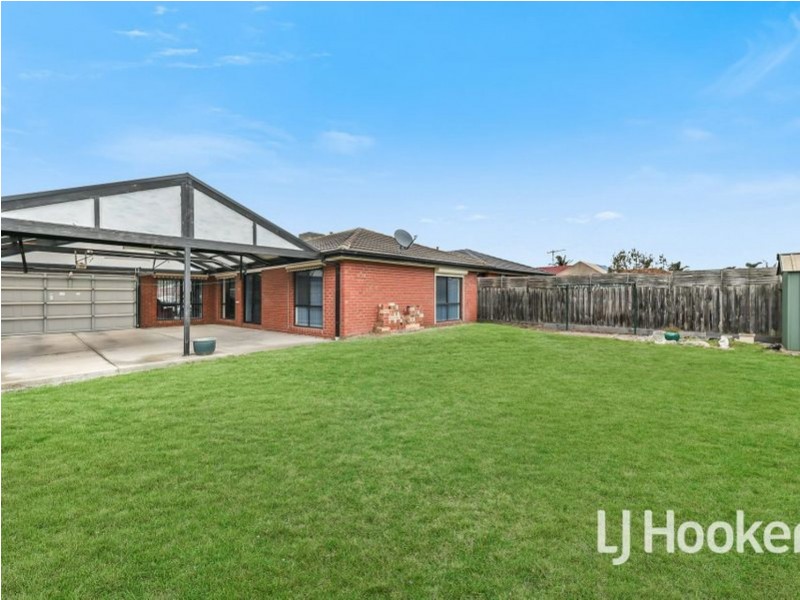 59 The Parkway, Hampton Park VIC 3976