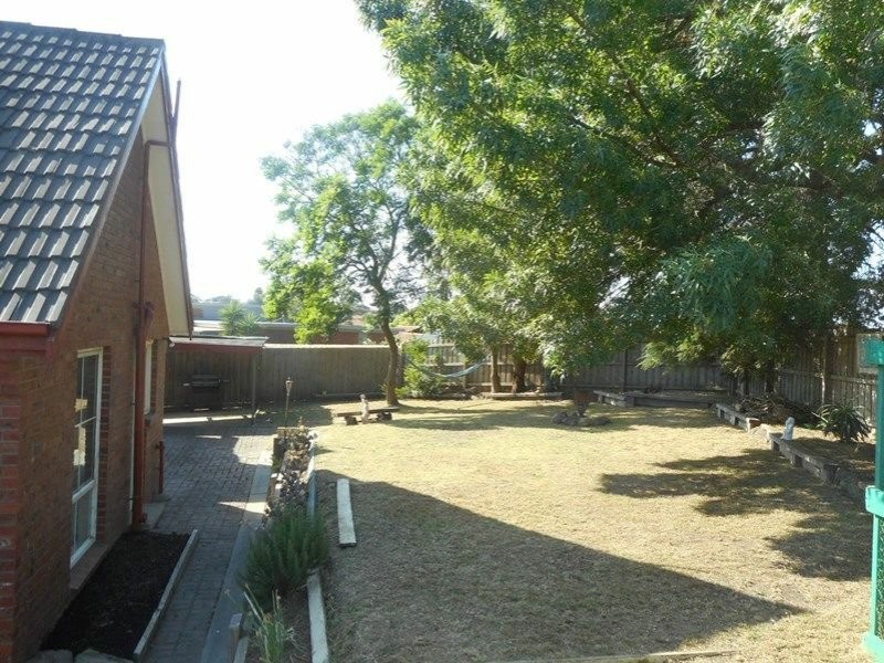 6 Hunter Rise, Endeavour Hills VIC 3802