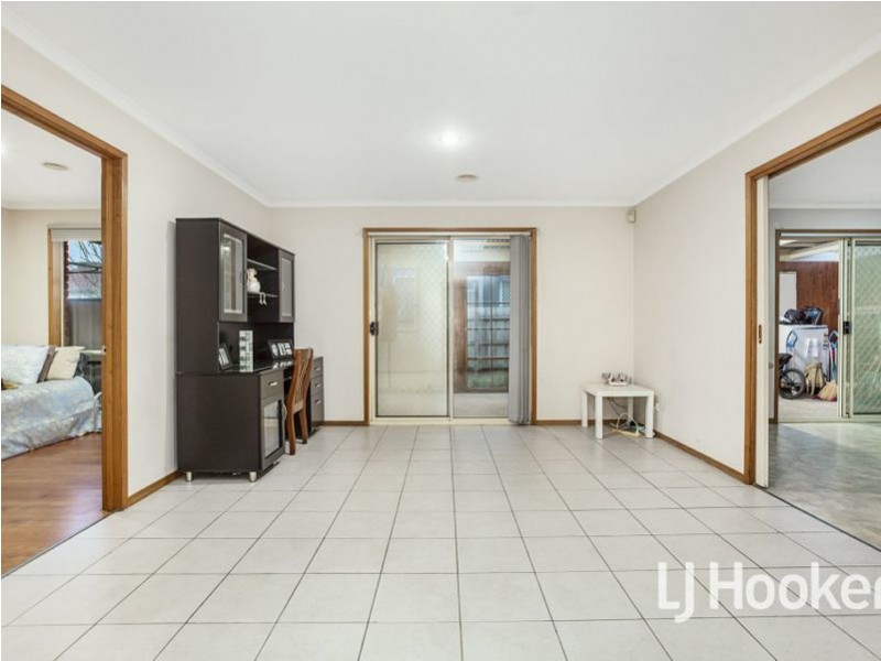 13 Bella Crescent, Hallam VIC 3803