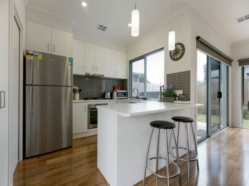Unit 2/10 Corlett Street, Frankston VIC 3199
