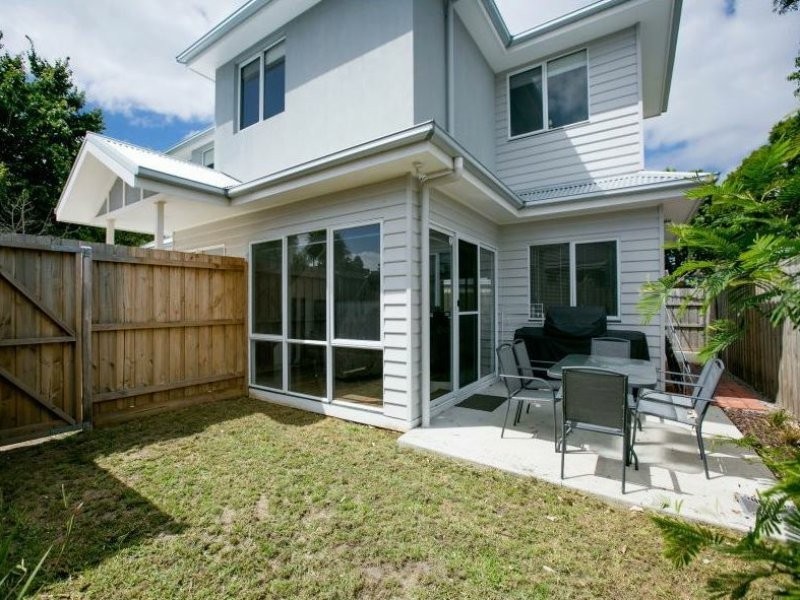Unit 2/10 Corlett Street, Frankston VIC 3199