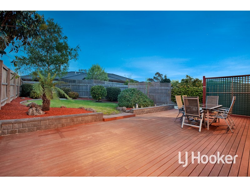 7 Sturrock Court, Berwick VIC 3806