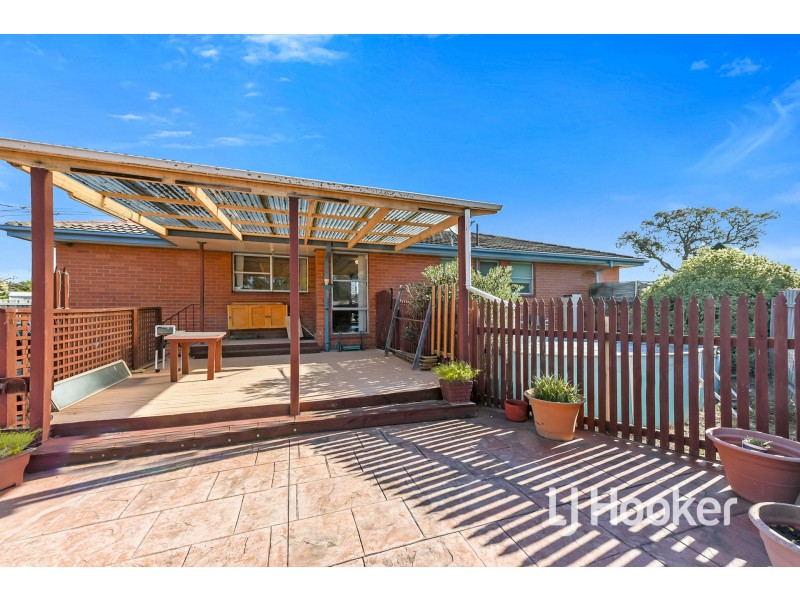 10 Silvan Grove, Hampton Park VIC 3976