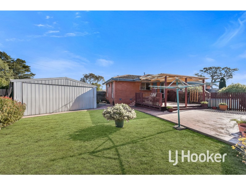 10 Silvan Grove, Hampton Park VIC 3976