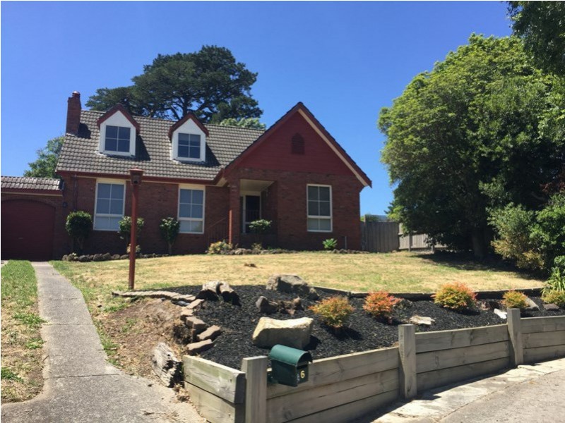 6 Hunter Rise, Endeavour Hills VIC 3802