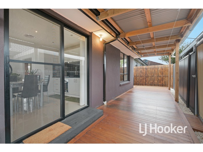 13 Parkland Avenue, Hampton Park VIC 3976