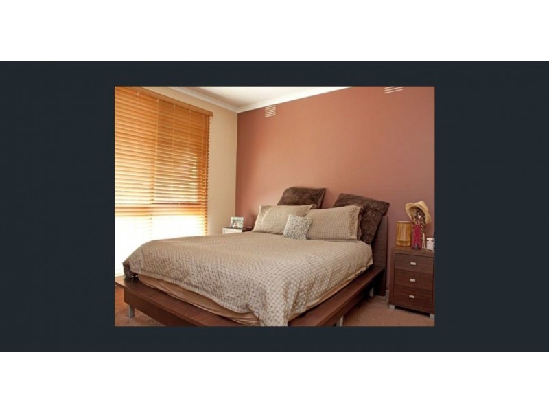 2 Shelley Court, Hampton Park VIC 3976