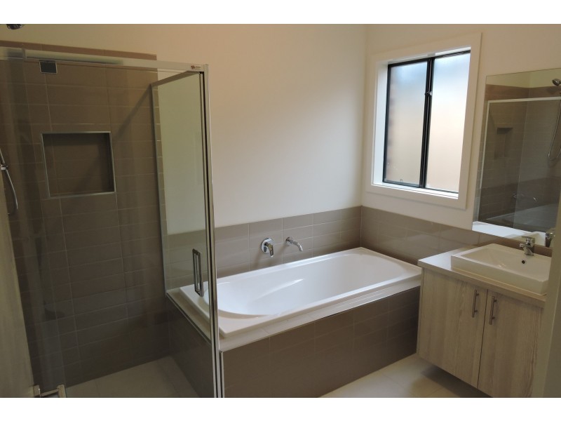 Lot 333 Fiorelli Boulevard, Cranbourne East VIC 3977