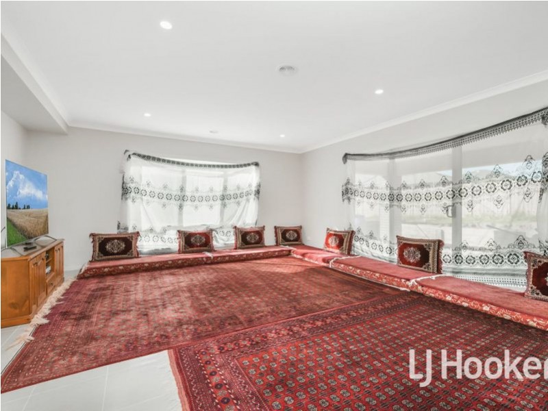 5 Gotch Place, Clyde VIC 3978