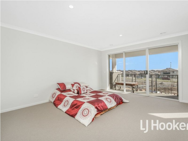 5 Gotch Place, Clyde VIC 3978