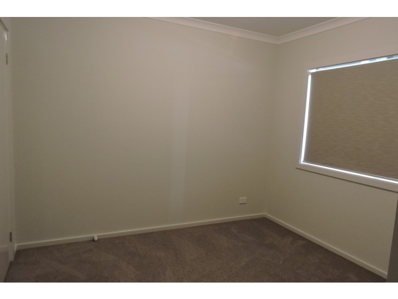 97 Fiorelli Boulevard, Cranbourne East VIC 3977