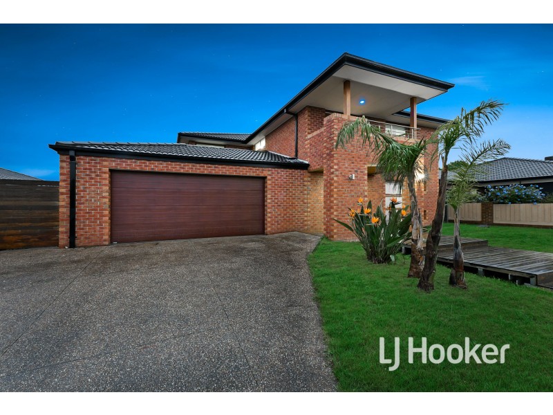 39 Cedarwood Crescent, Berwick VIC 3806