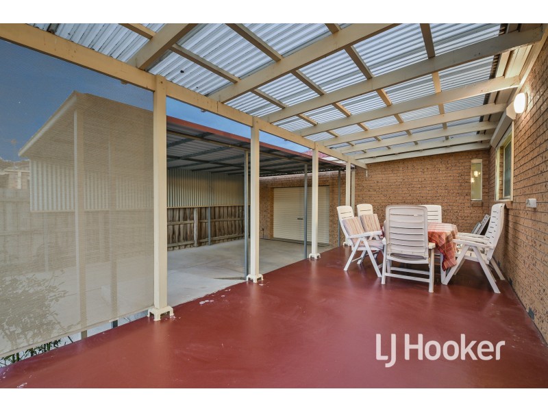 10 Beech Place, Hallam VIC 3803