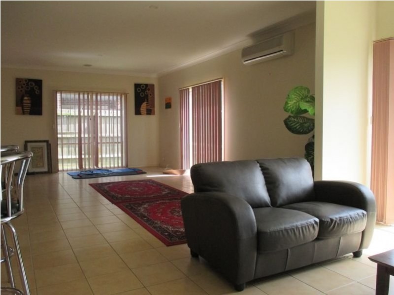 6 Jaya Court, Hallam VIC 3803