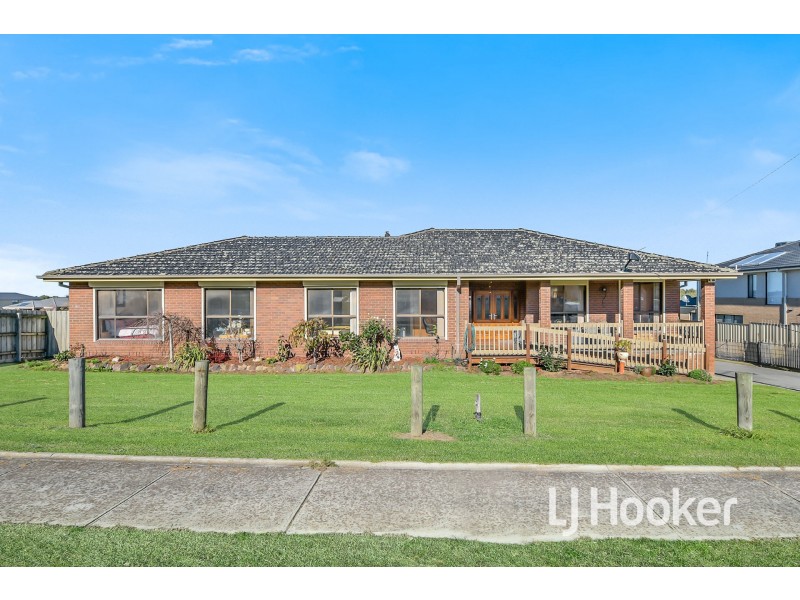 62 Olive Road, Lynbrook VIC 3975