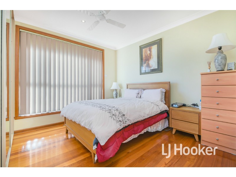 62 Olive Road, Lynbrook VIC 3975