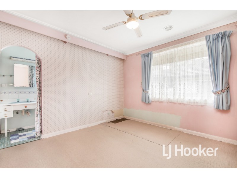 19 Parkland Avenue, Hampton Park VIC 3976