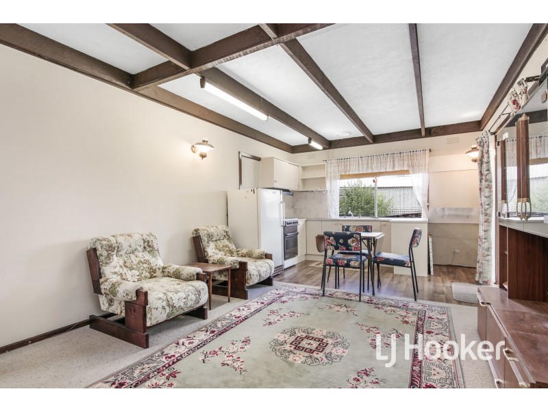 19 Parkland Avenue, Hampton Park VIC 3976