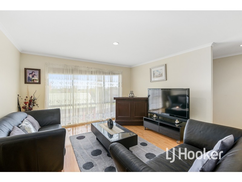 23 Summit Court, Hampton Park VIC 3976