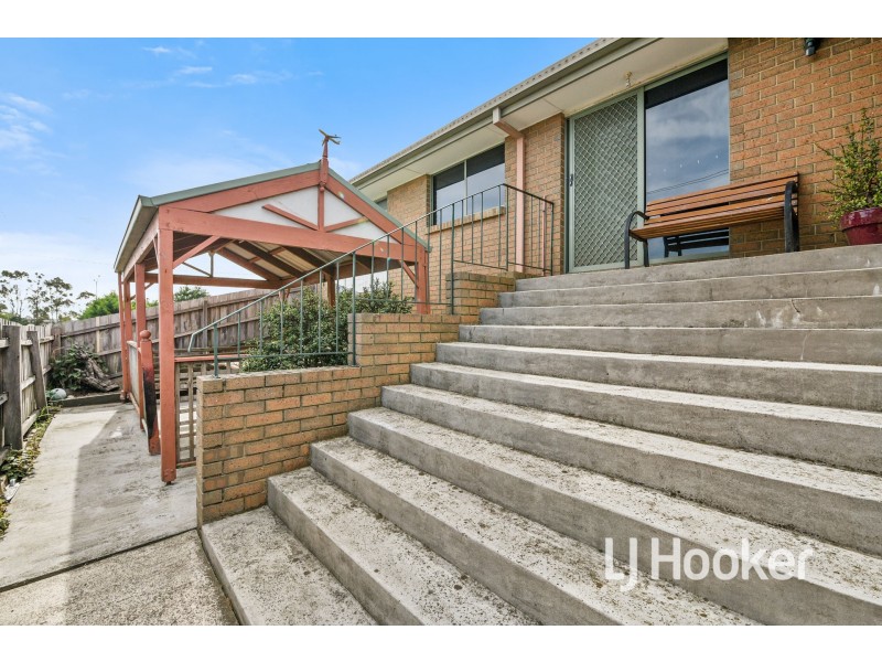 23 Summit Court, Hampton Park VIC 3976