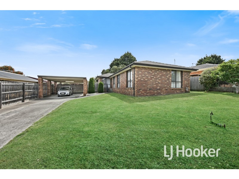 31 Columbia Road, Narre Warren VIC 3805