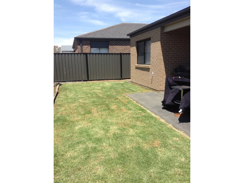 89 Selandra Boulevard, Clyde North VIC 3978